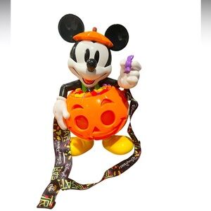 Disney Halloween 2024 Mickey Mouse Pumpkin Light-Up Popcorn Bucket NEW